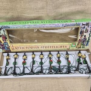 Victorian Streetlights Set